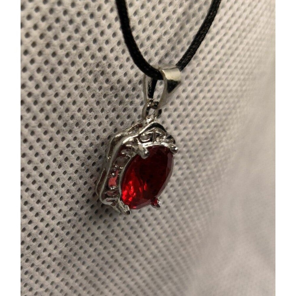 925 Red Rhinestone Pendant - Picture 2 of 4